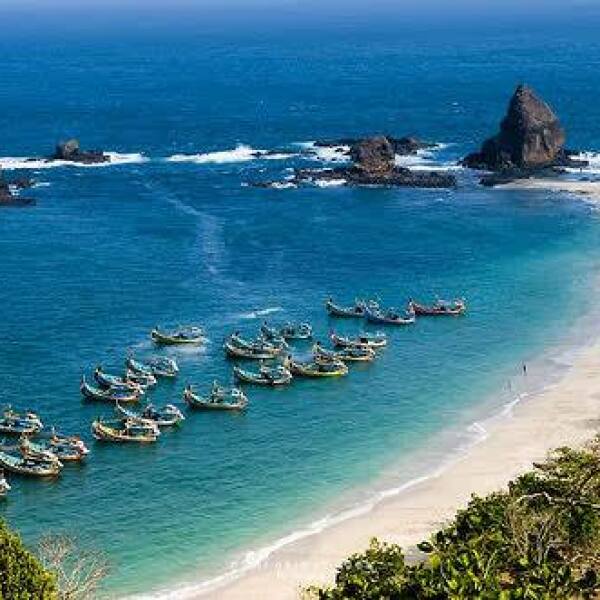 Motorradreisen Indonesien Bergregion Markt